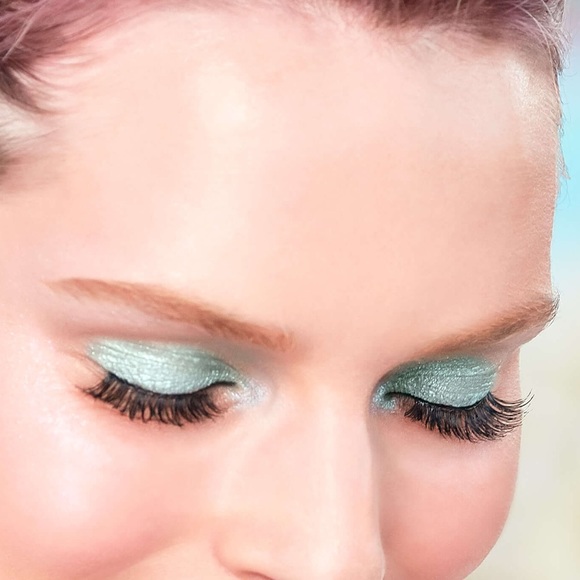 NWT Ulta Prismatic Eyeshadow - Picture 2 of 7